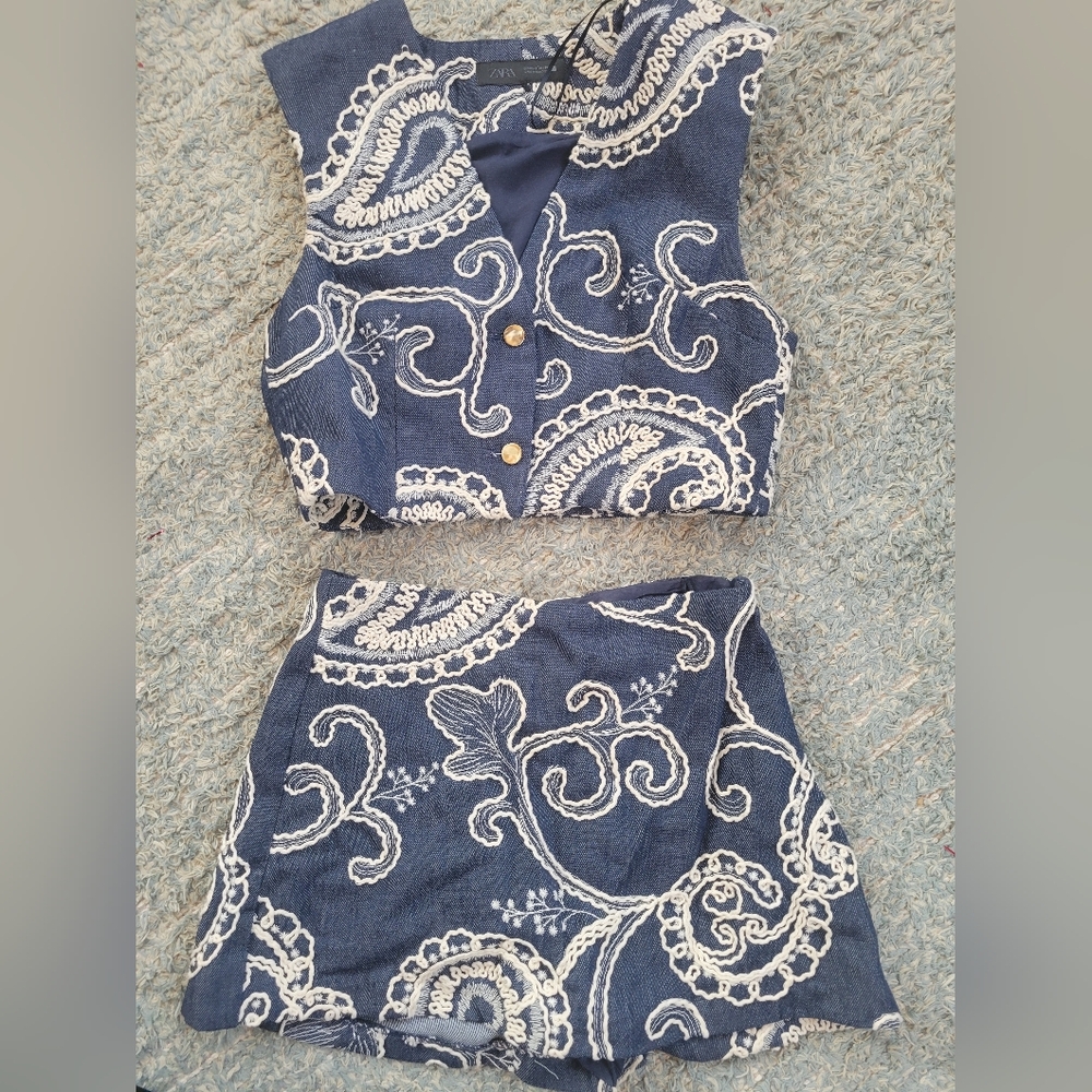 Zara Blue and White Paisley Denim Crop Top and Skort Set Top S/Bottom XS